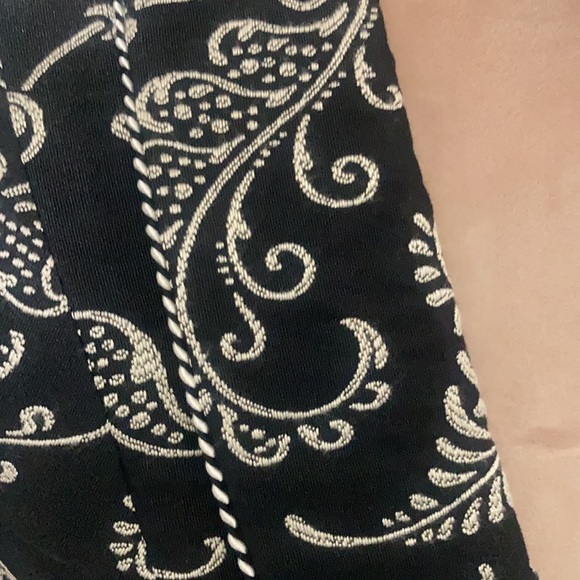 Beautifully fitted Cabi jacket - size 8 - Picture 6 of 13